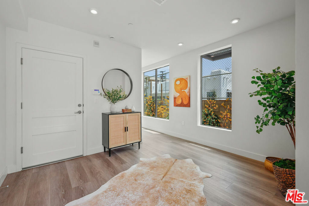 Property Photo: 1200 N Orange CA 90046