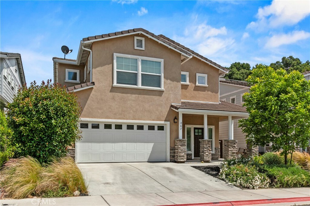 Property Photo:  367 Lily Pad Lane  CA 93465 