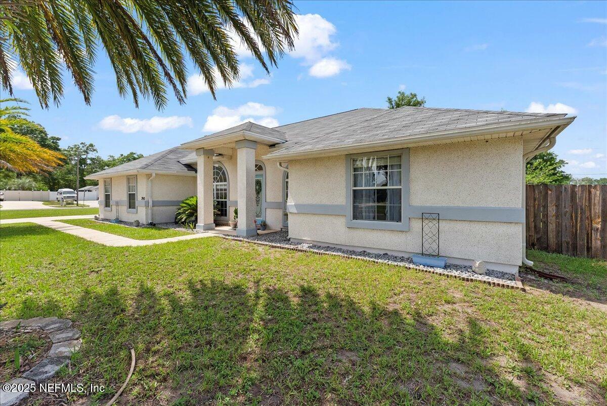 Property Photo:  3910 Selig Court  FL 32068 