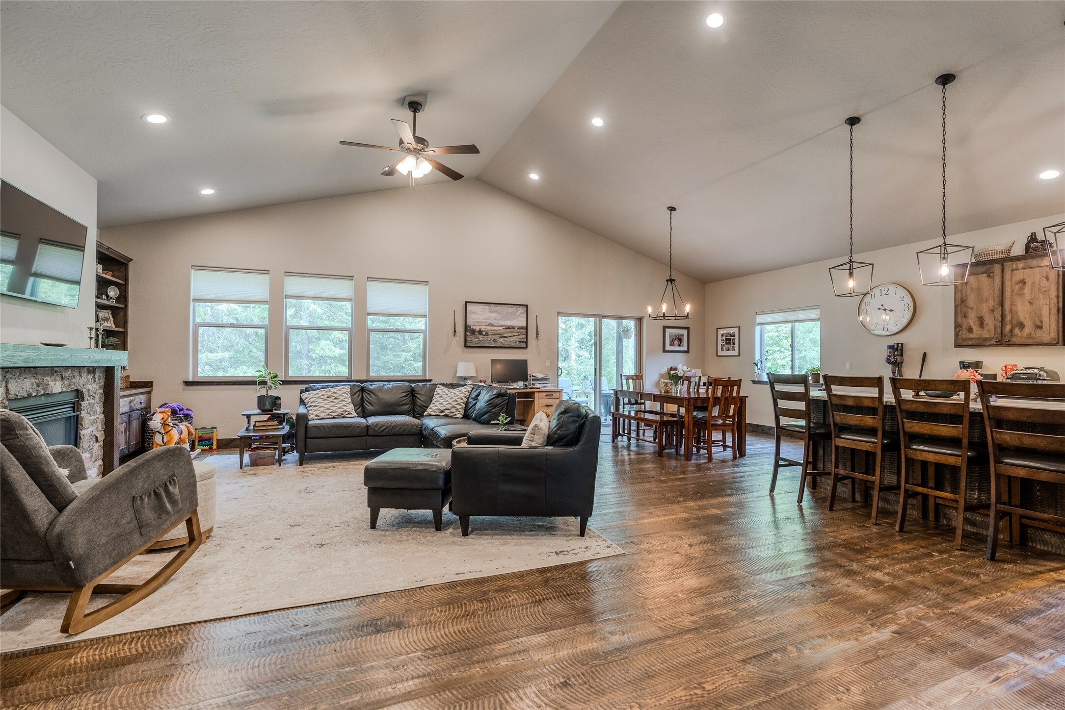 Property Photo: 224 Forest Edge Trail MT 59901