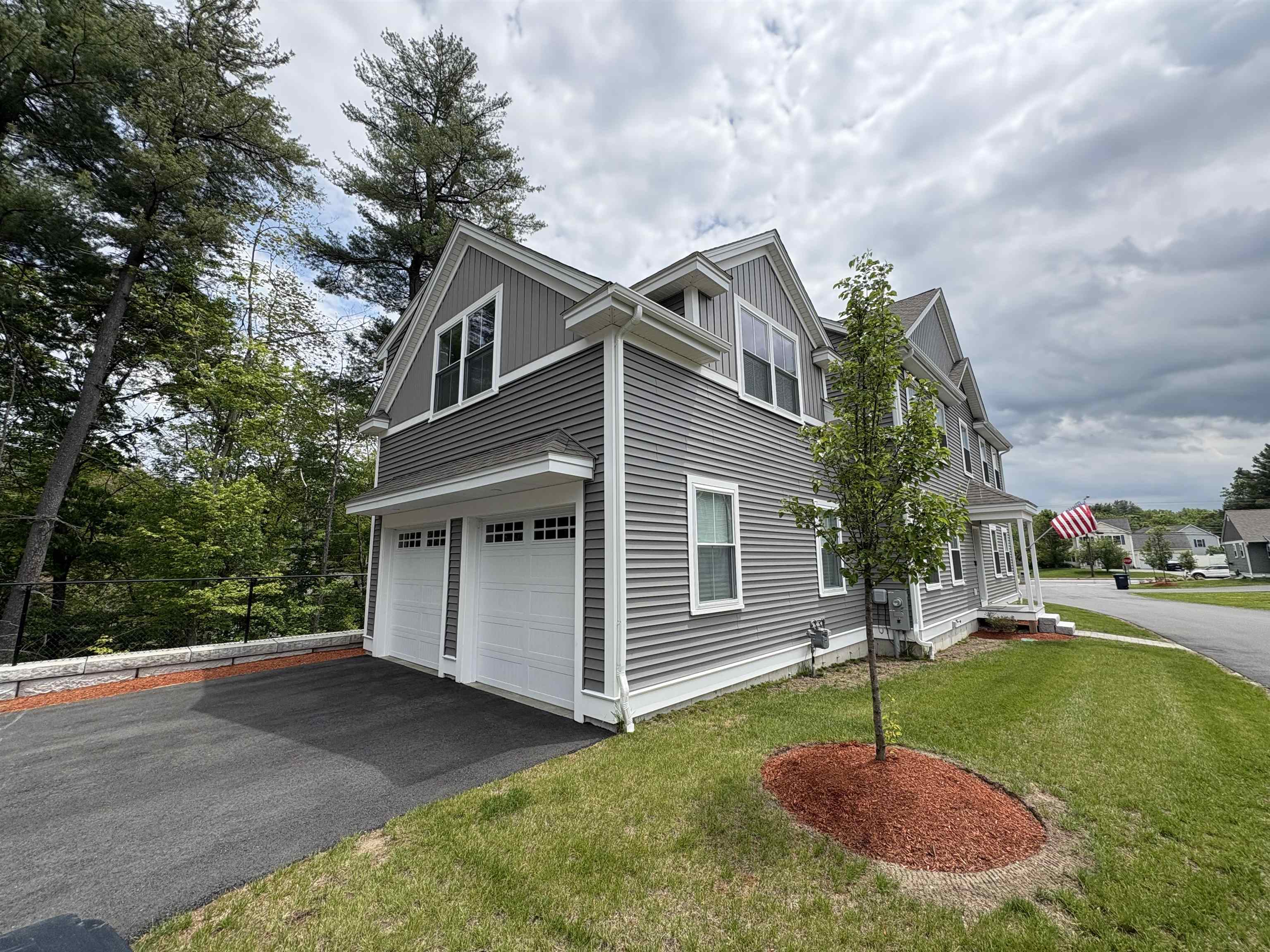 Property Photo:  3 Theresa Way  NH 03062 