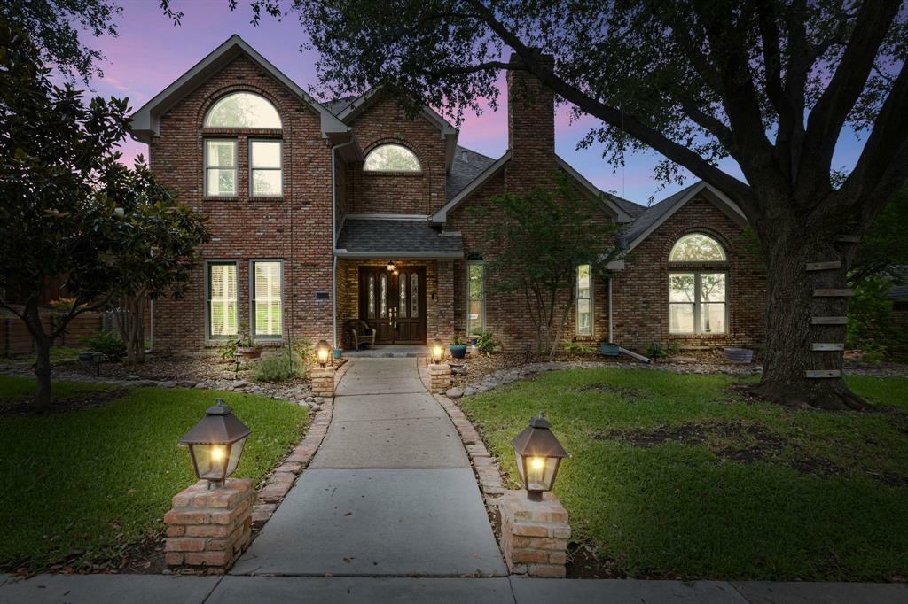 Property Photo: 2304 Colleen Court TX 75007
