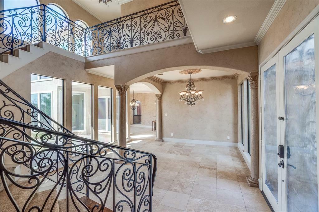 Property Photo: 6809 Beckworth Lane TX 75024