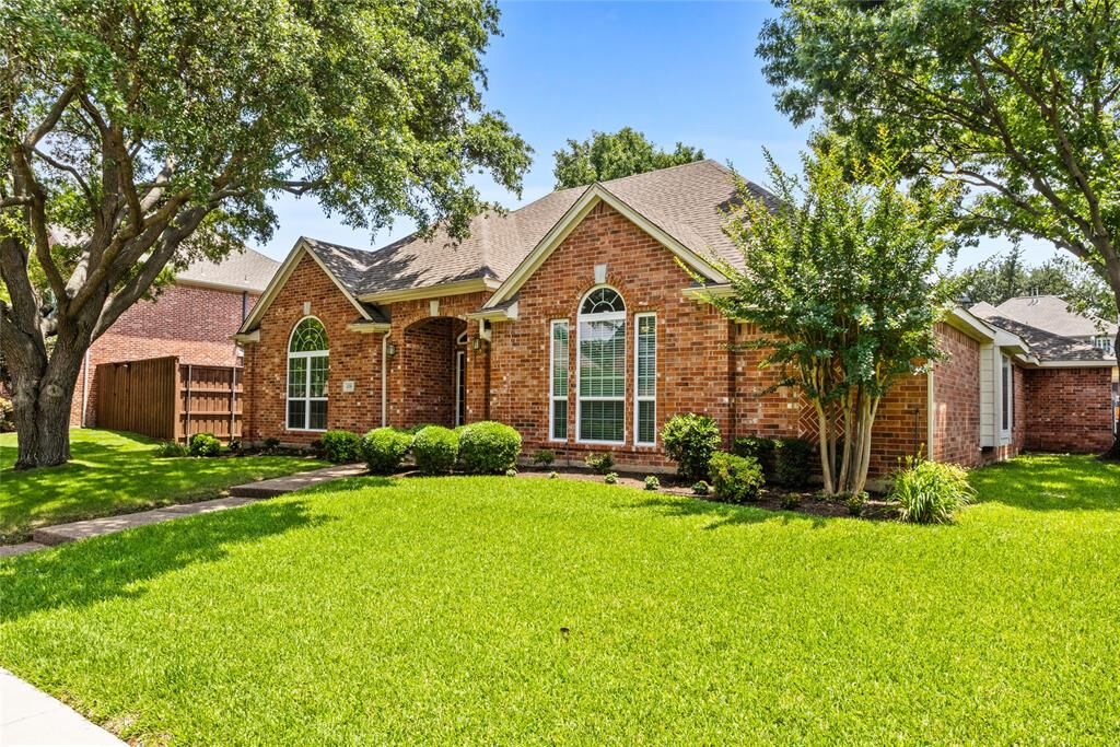 Property Photo:  4556 Vista Knoll Drive  TX 75093 