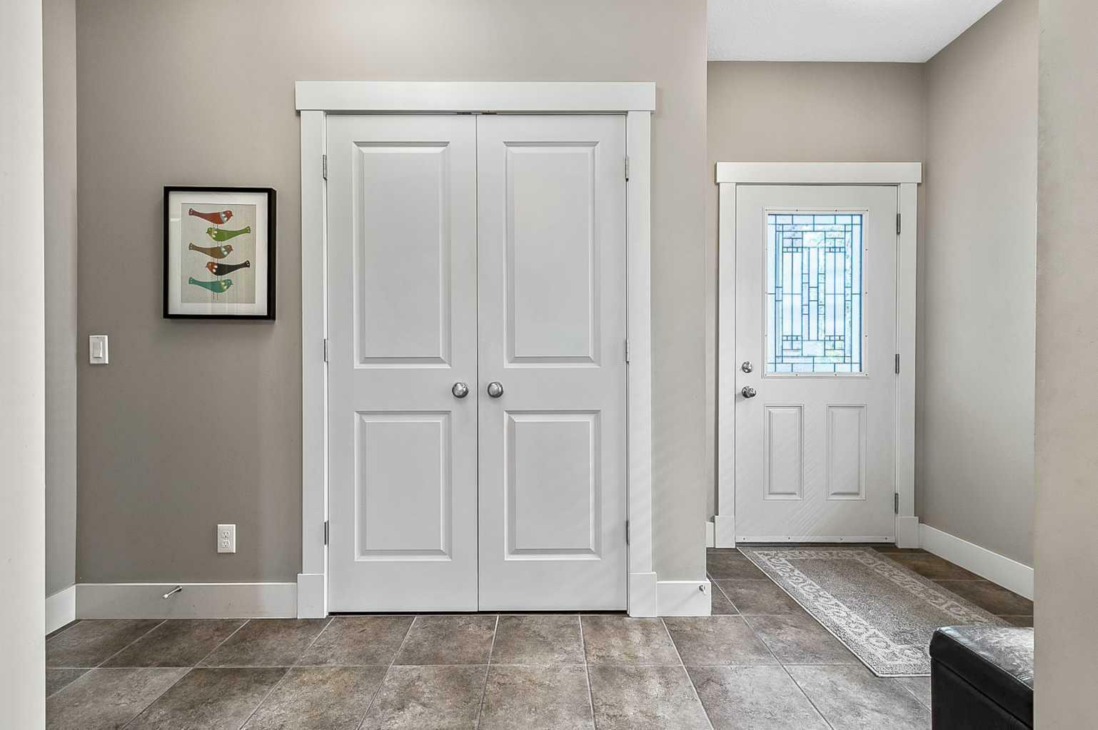 Property Photo:  16 Drake Landing Row  AB T1S 0G9 