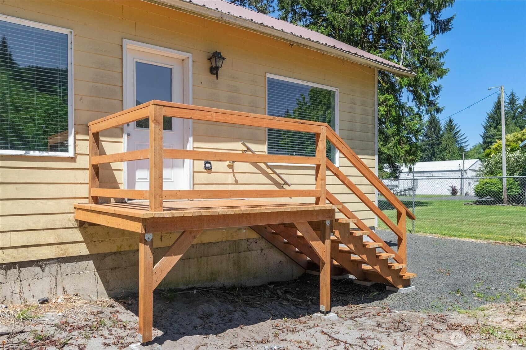 Property Photo: 12 Fairgrounds Road WA 98647