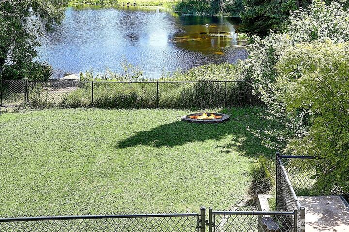 Property Photo:  1441  Lake Drive  WA 98282 