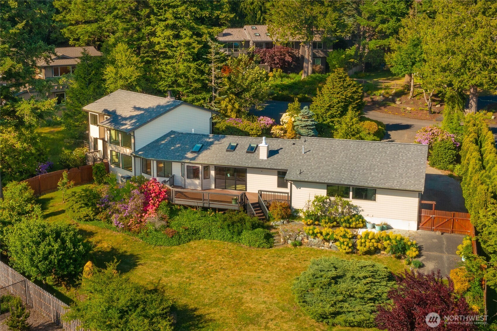 Property Photo: 726 Fieldston Road WA 98225