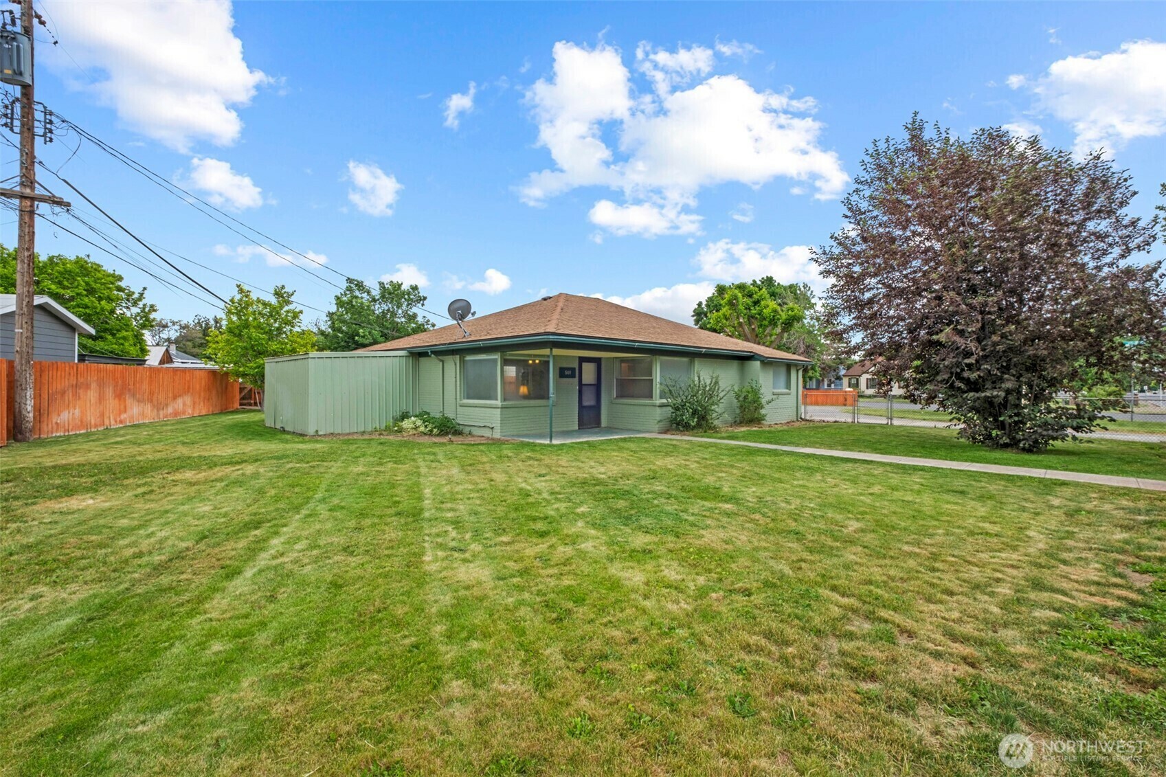 540  Parkway Boulevard  Ephrata WA 98823 photo