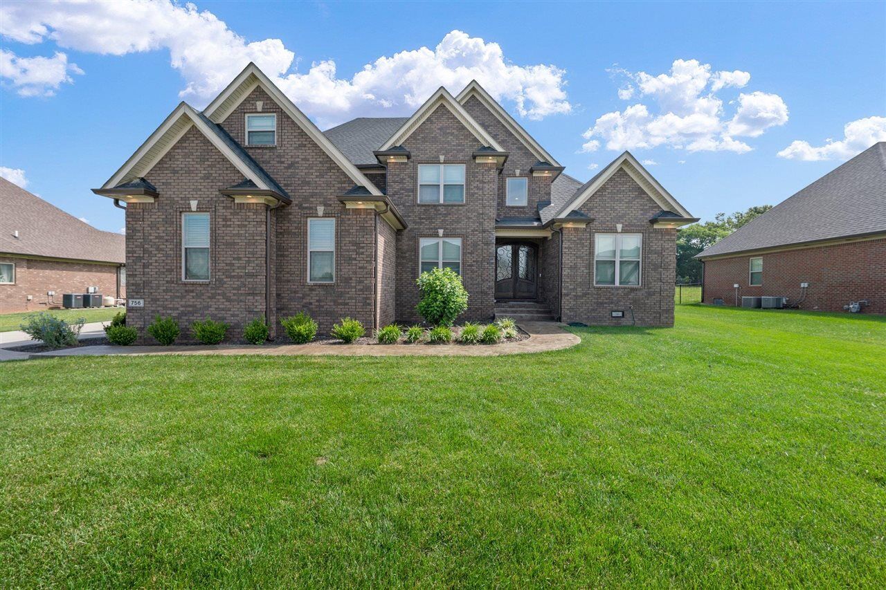 Property Photo:  756 Elkhorn Peak Drive  KY 42104 