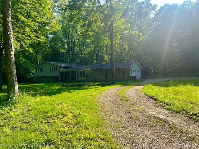 Property Photo: 47993 9 Mile Road MI 48167