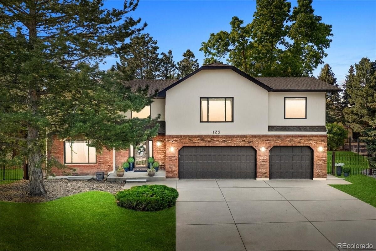 Property Photo:  125 Briarcrest Place  CO 80906 