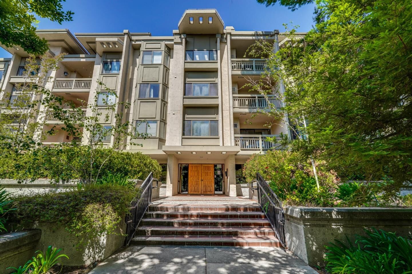 Property Photo: 3715 Terstena Place 401 CA 95051