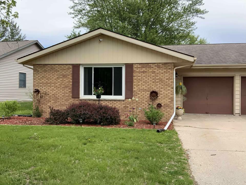 Property Photo: 1116 North Osborne Avenue WI 53548