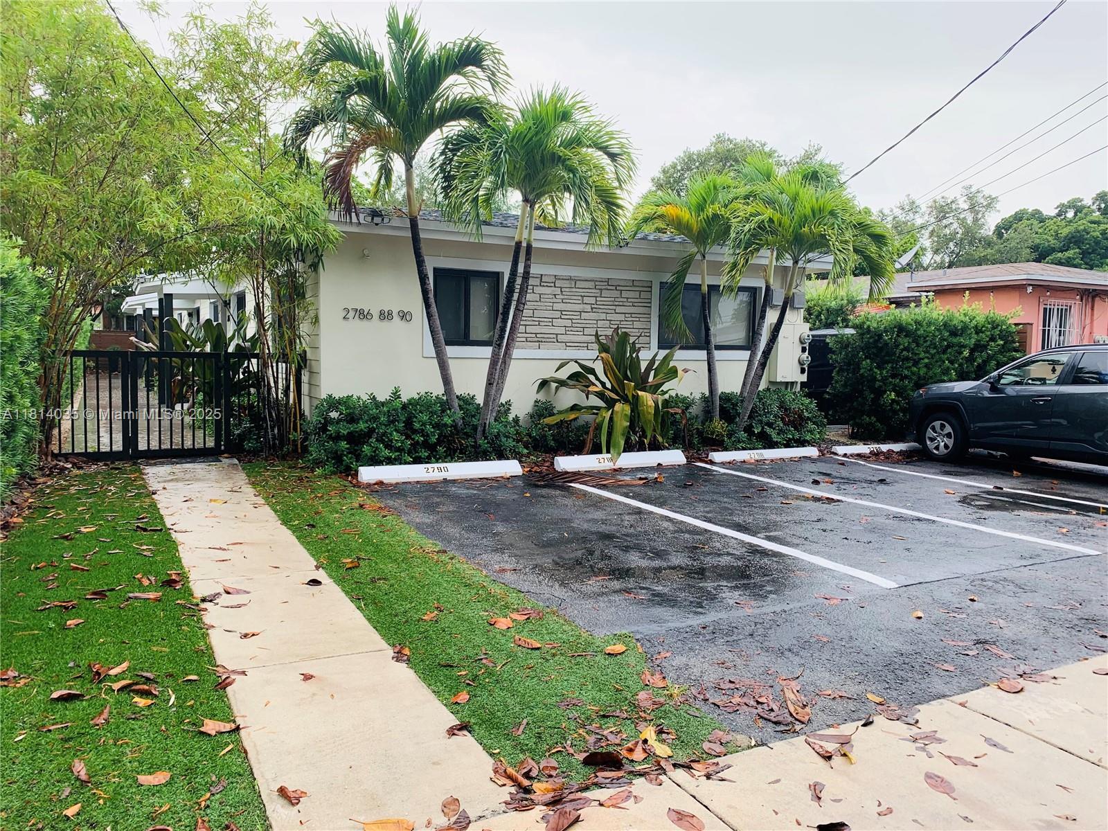 Property Photo: 2790 SW 32nd Ave 2788 FL 33133