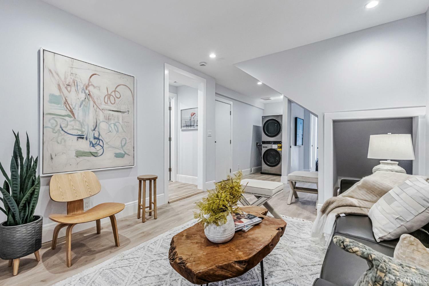 Property Photo: 672 Prentiss Street CA 94110