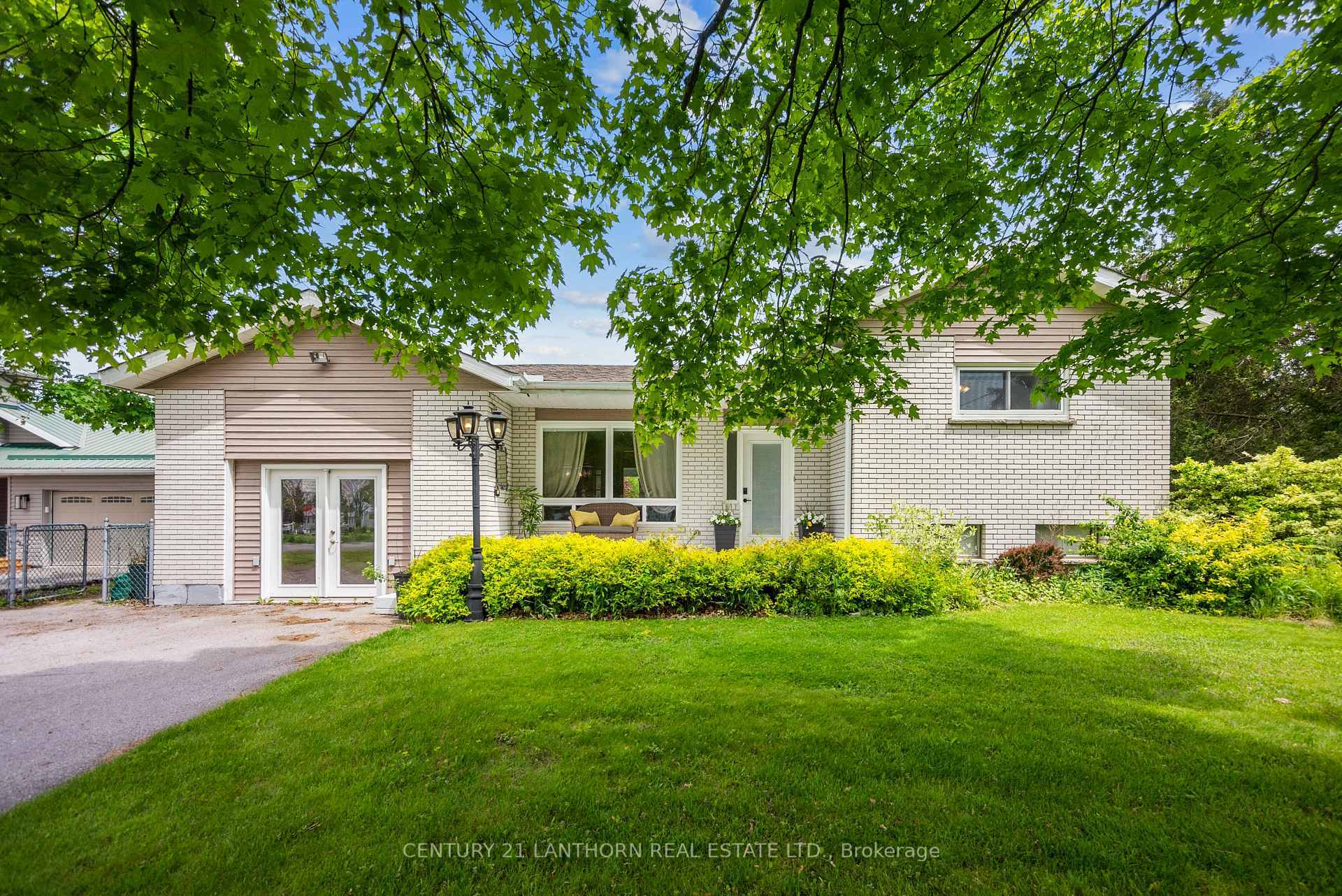 Property Photo:  24 Consecon Main Street  ON K0K 1T0 