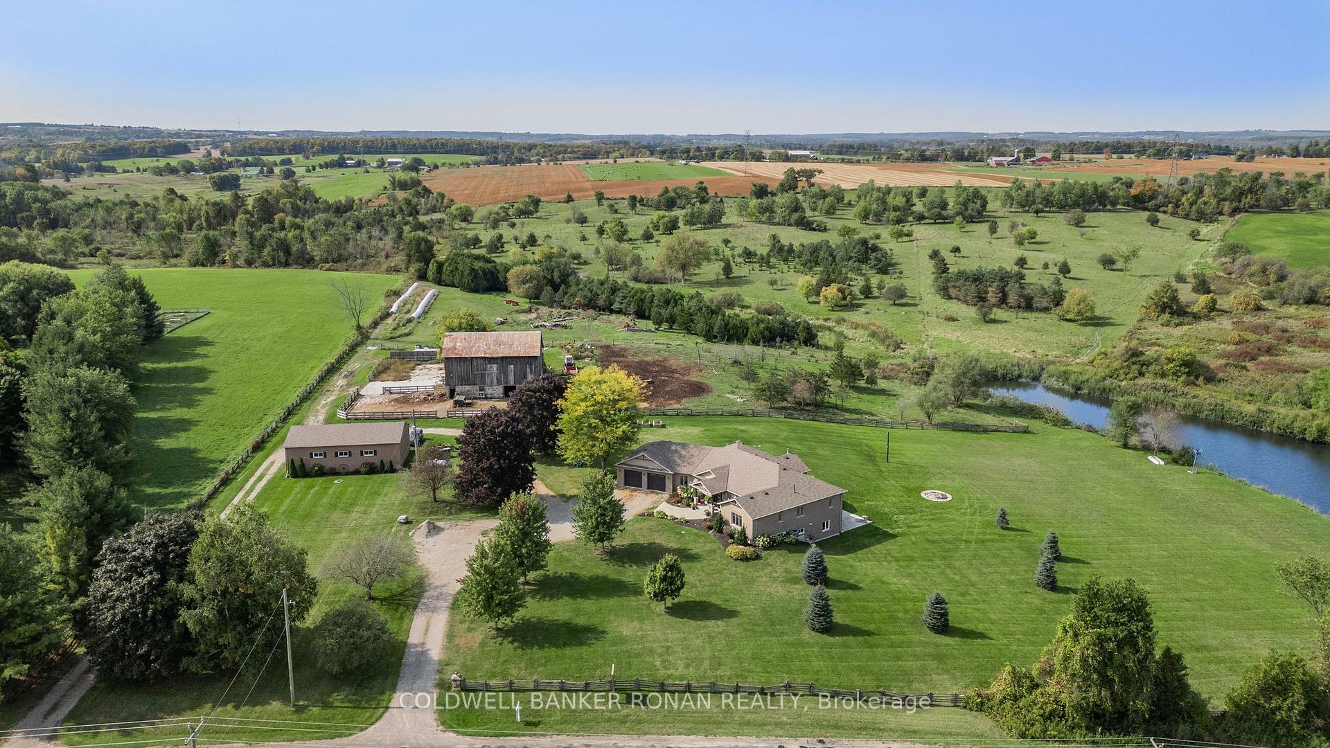 Photo de la propriété:  5174 Concession Rd 4 N/A  ON L0M 1J0 