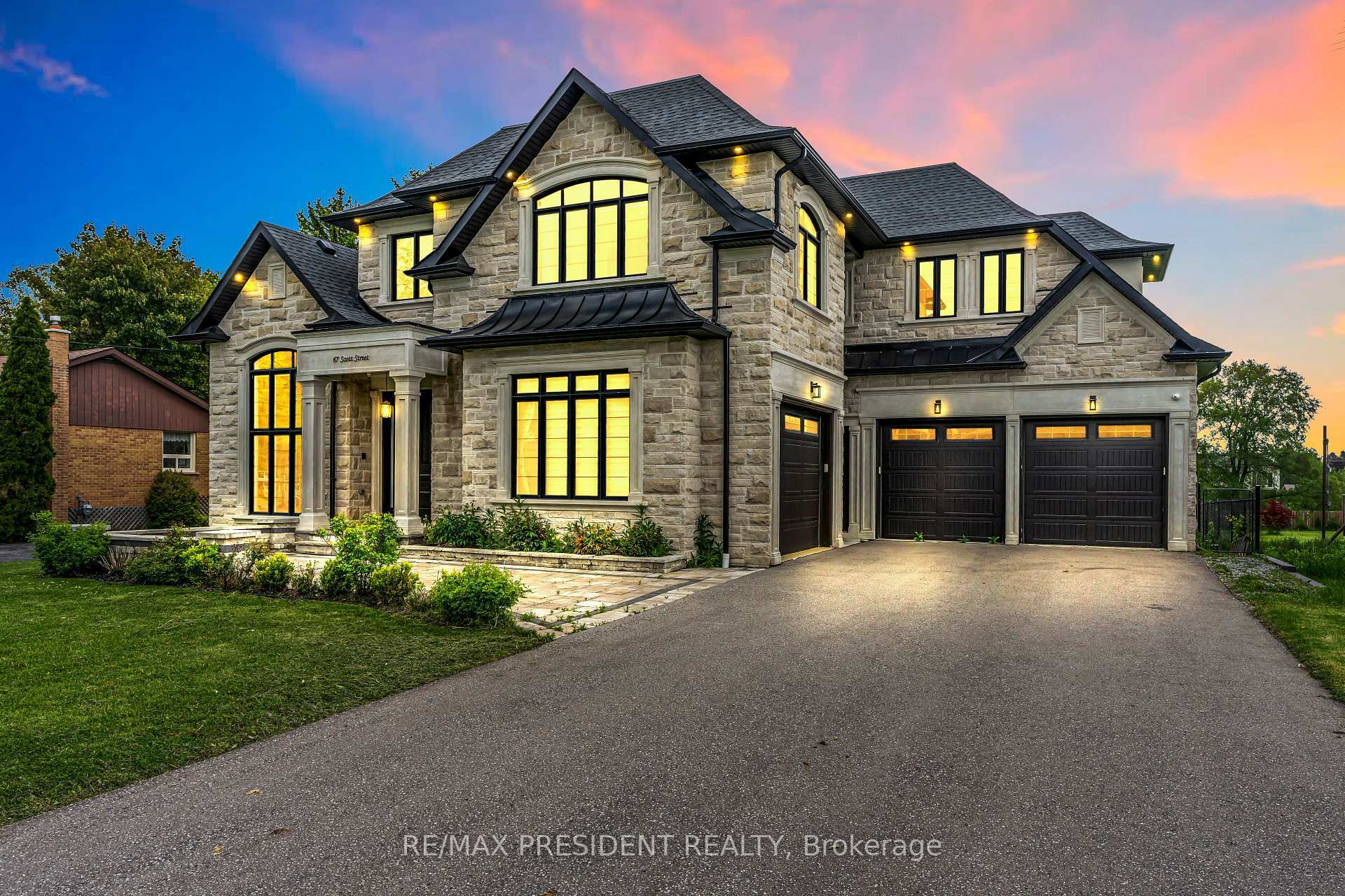 Property Photo: 67 Scott Street ON L1N 3L2