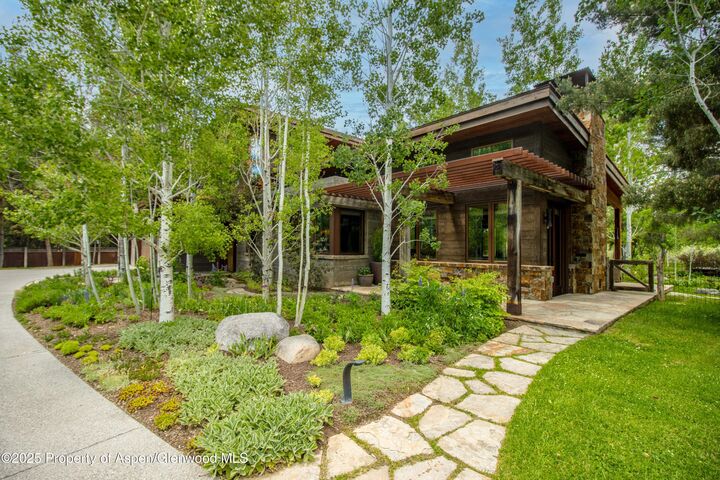 Property Photo:  2701 County Rd 100  CO 81623 