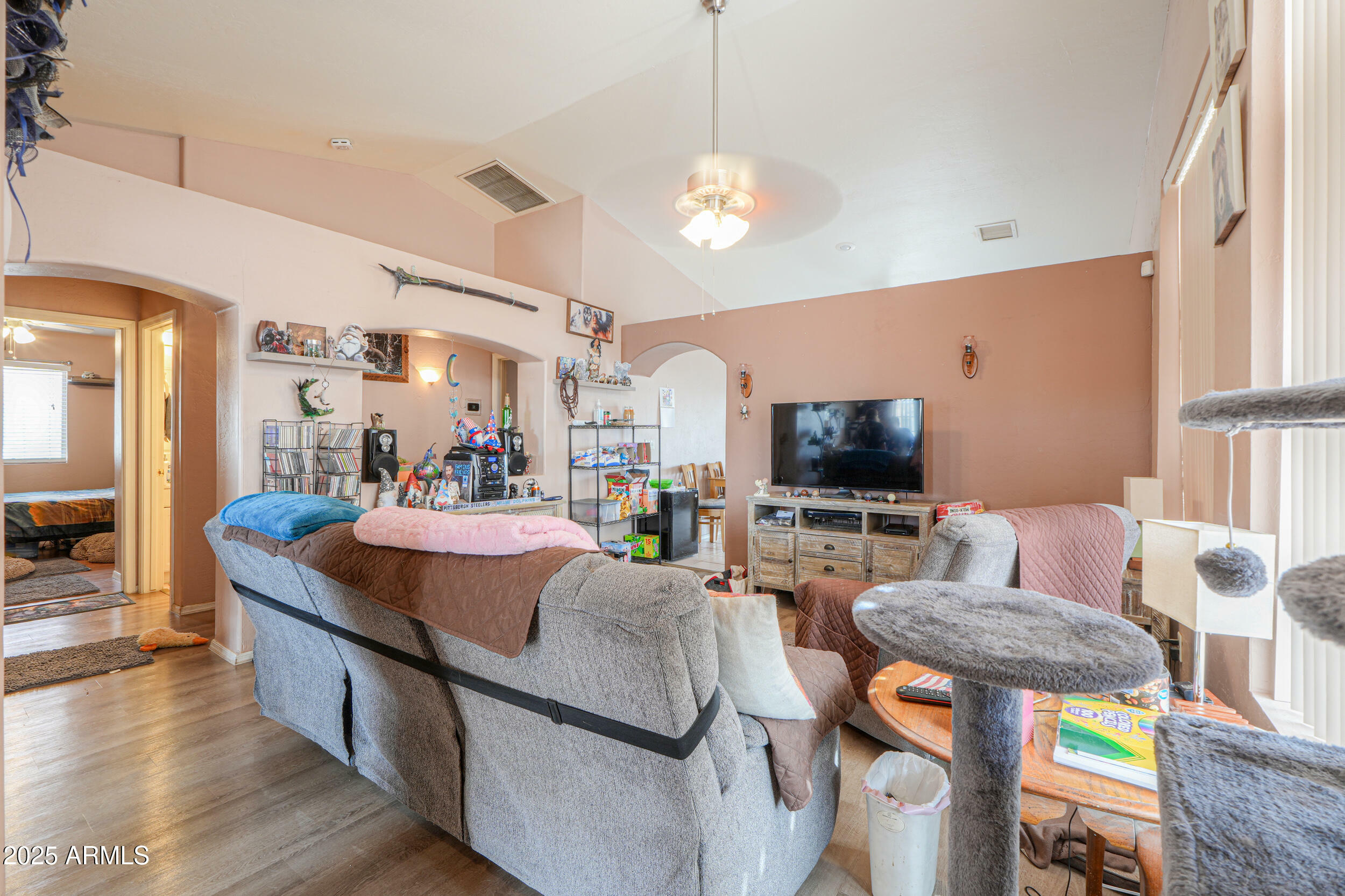 Property Photo: 8735 W Pineveta Drive W AZ 85123
