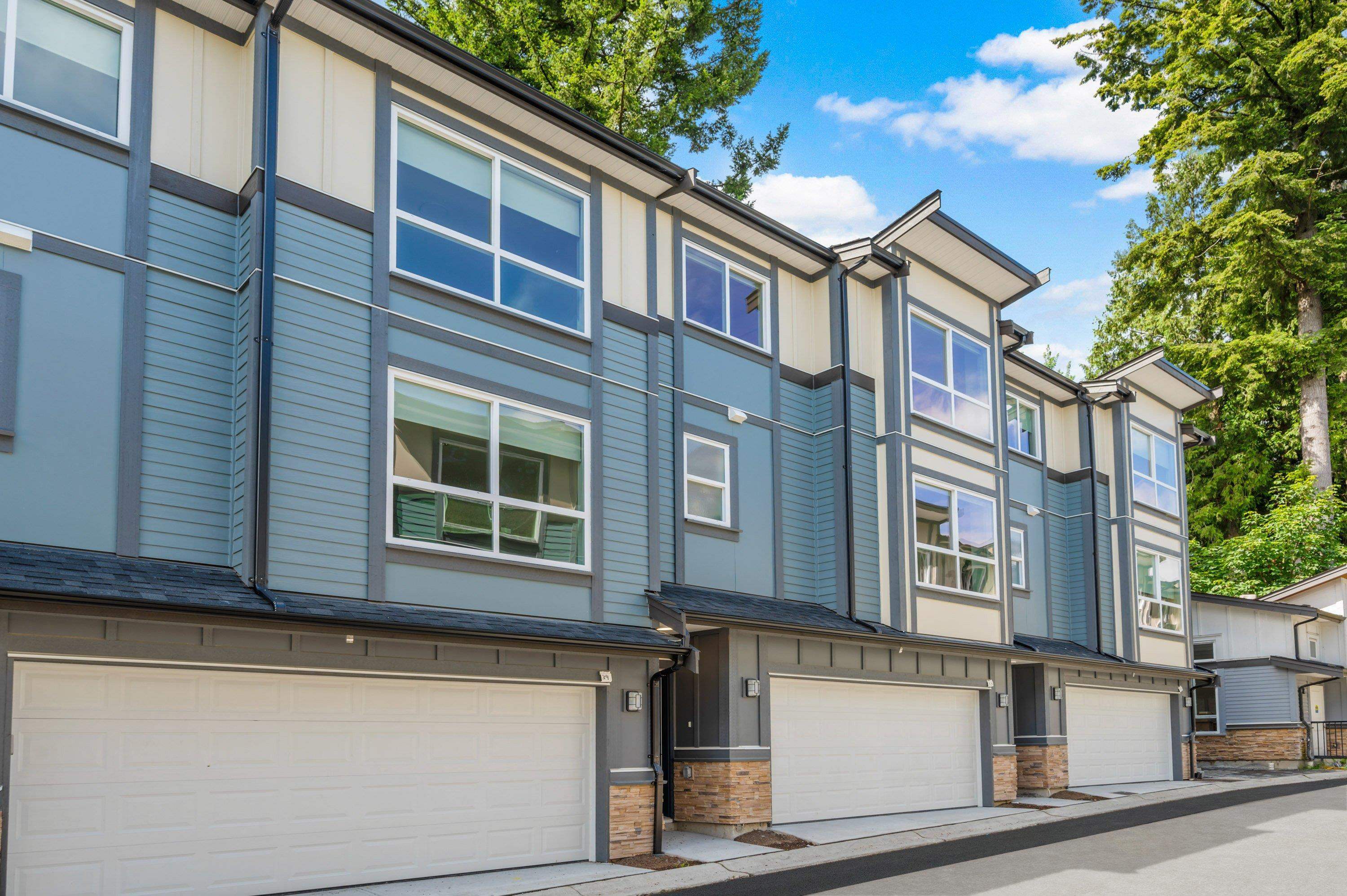 Property Photo: 6162 138 Street 30 BC V3X 0H9