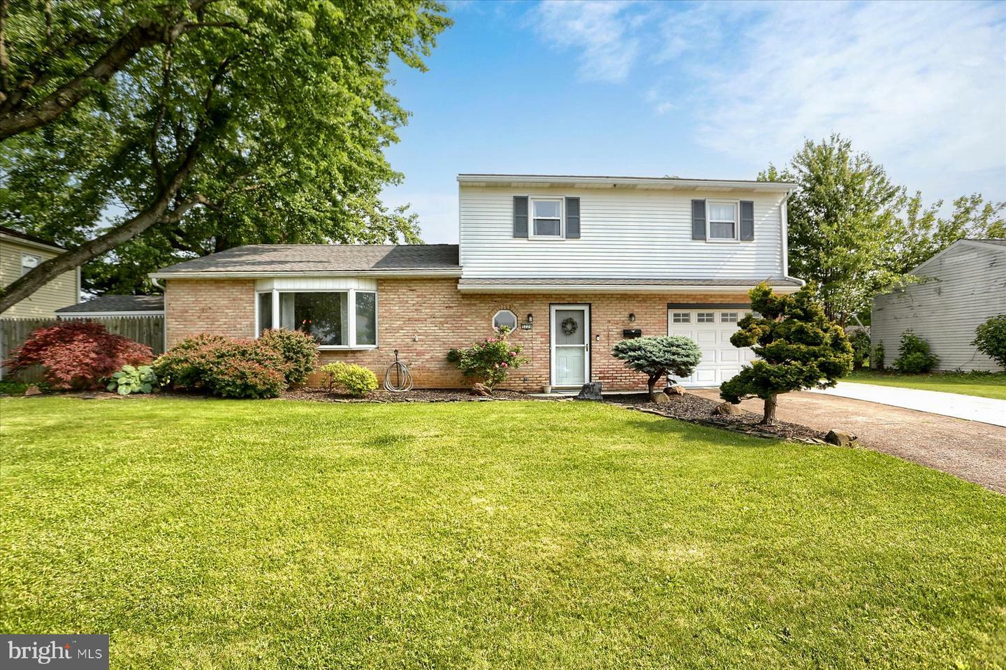Property Photo: 5220 Eton Place PA 17055