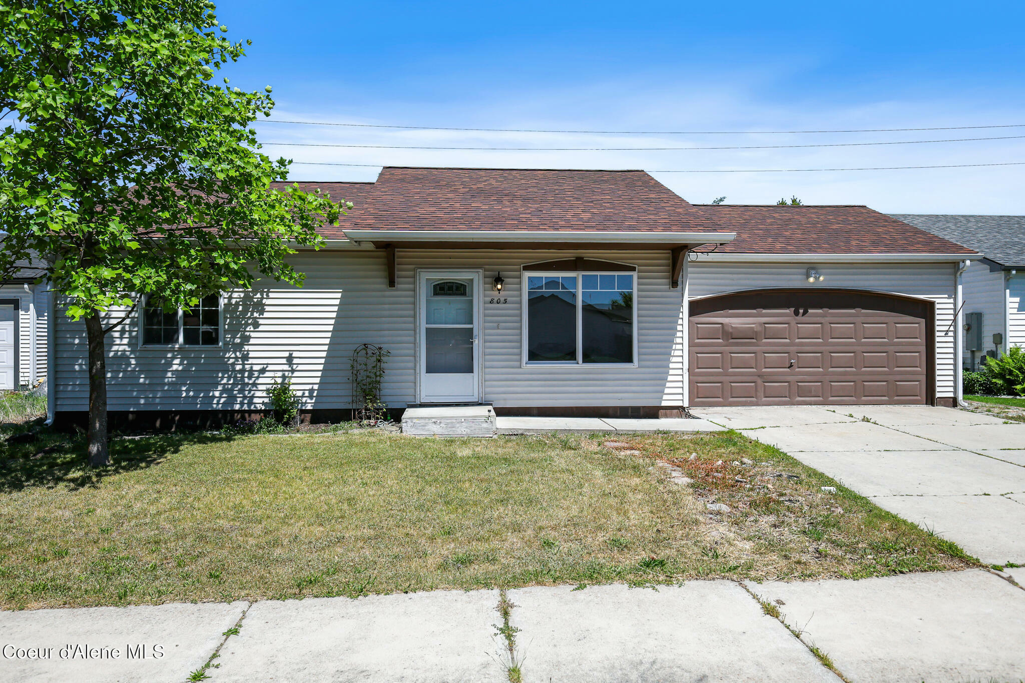 Property Photo: 805 E Shasta Ave ID 83854