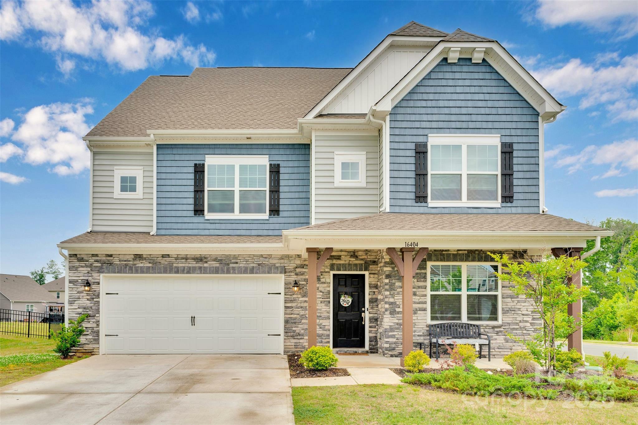 16404 Wavenly House Drive  Charlotte NC 28273 photo