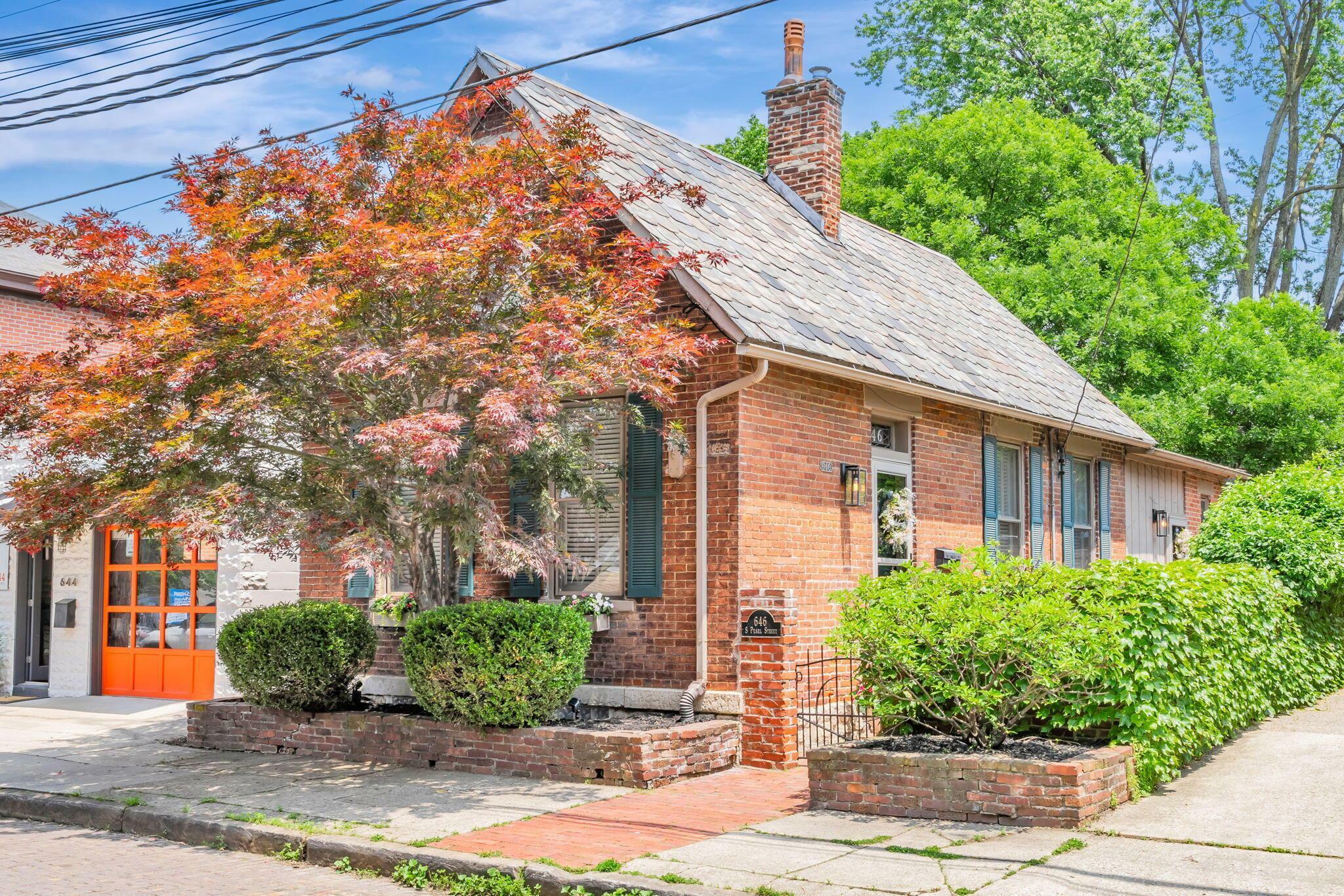 Property Photo: 646 S Pearl Street OH 43206