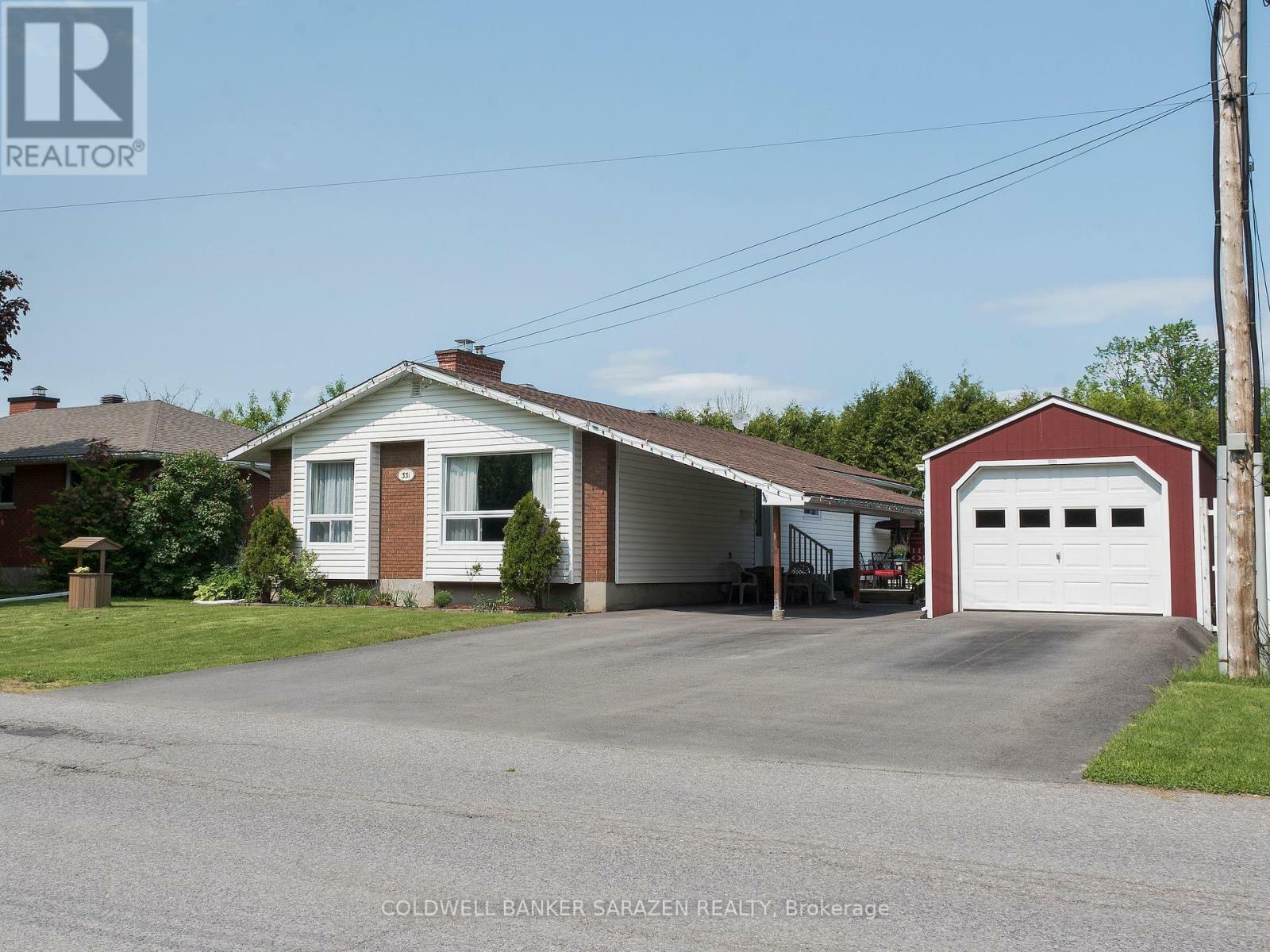 Property Photo:  331 Caruso Street  ON K7S 3K3 