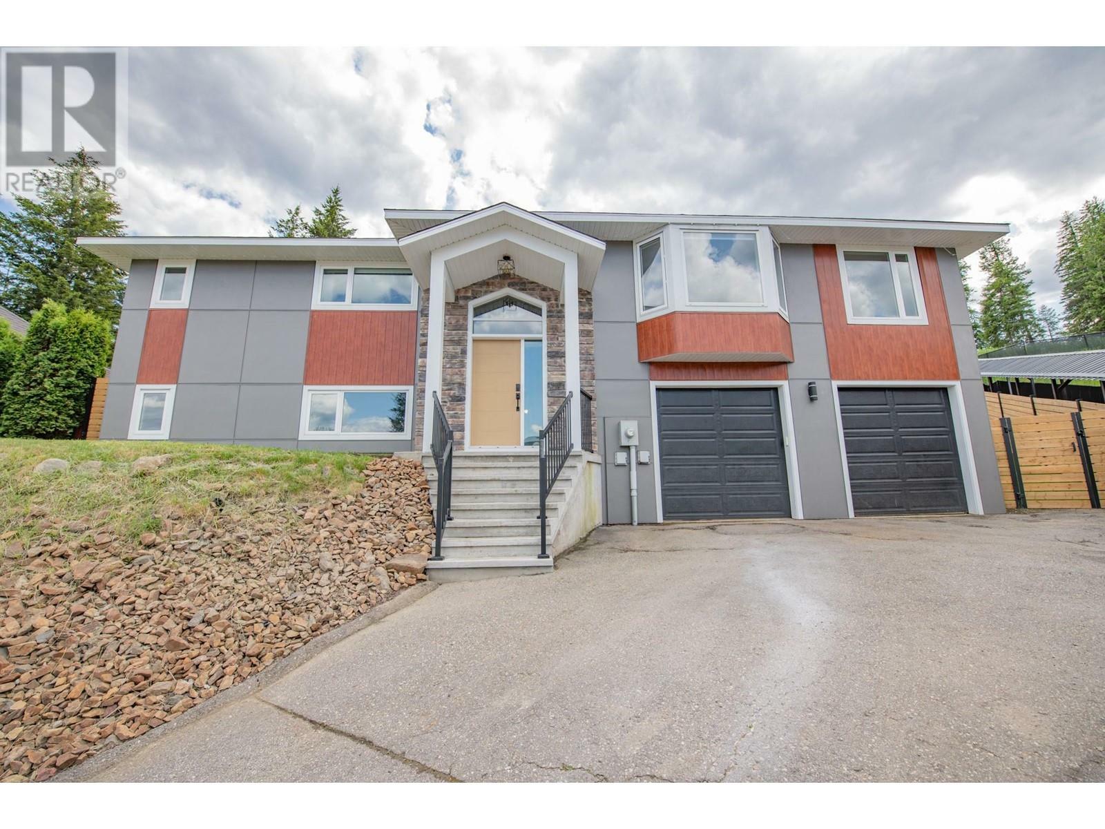 Photo de la propriété: 2224 Linea Crescent BC V0E 2G0