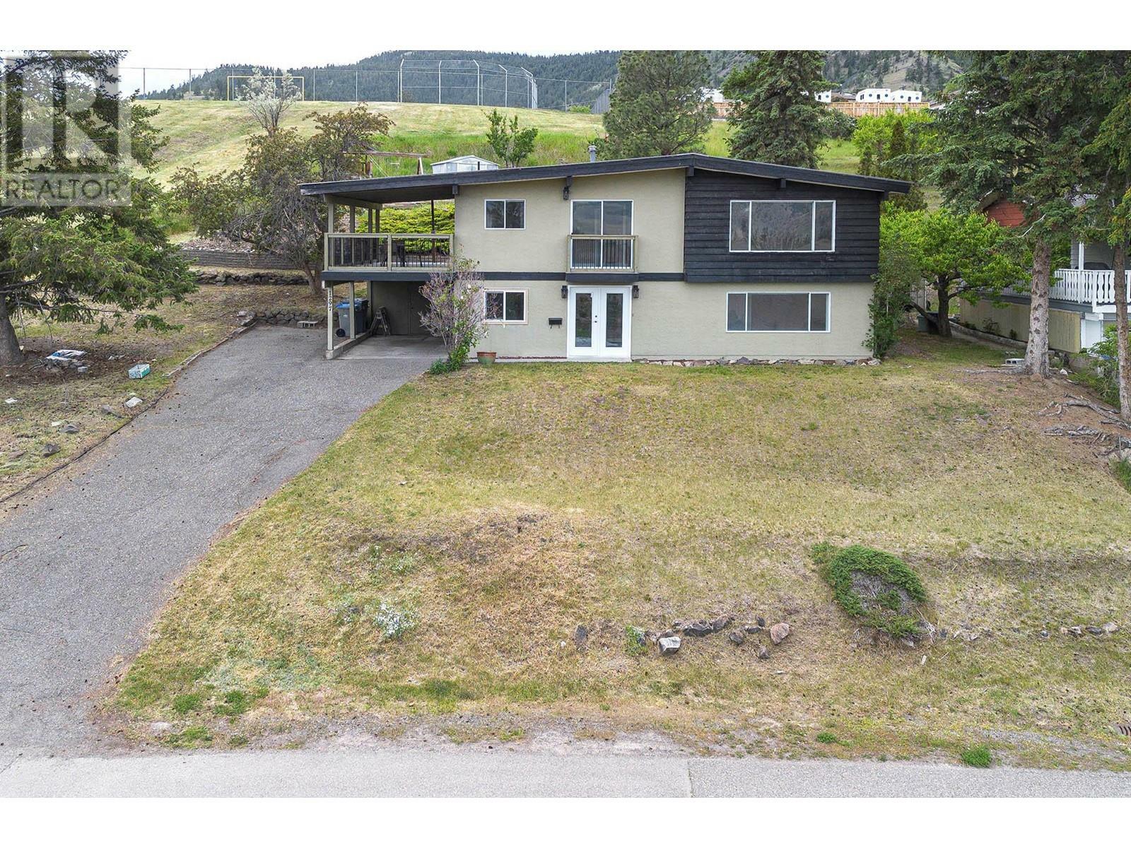 1297 Belair Drive  Kamloops BC V2C 5G3 photo