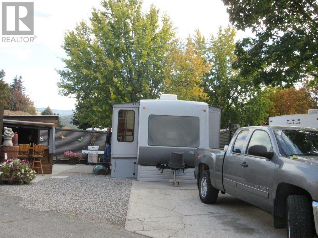 Property Photo: 415 Commonwealth Road 727 BC V4V 1P4