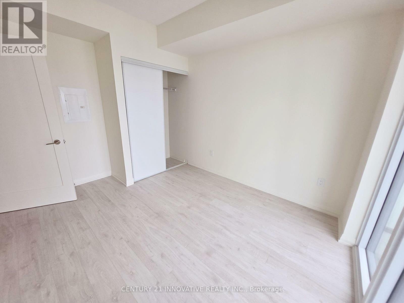 Property Photo: 8960 Jane Street 2317 ON L4K 2M9
