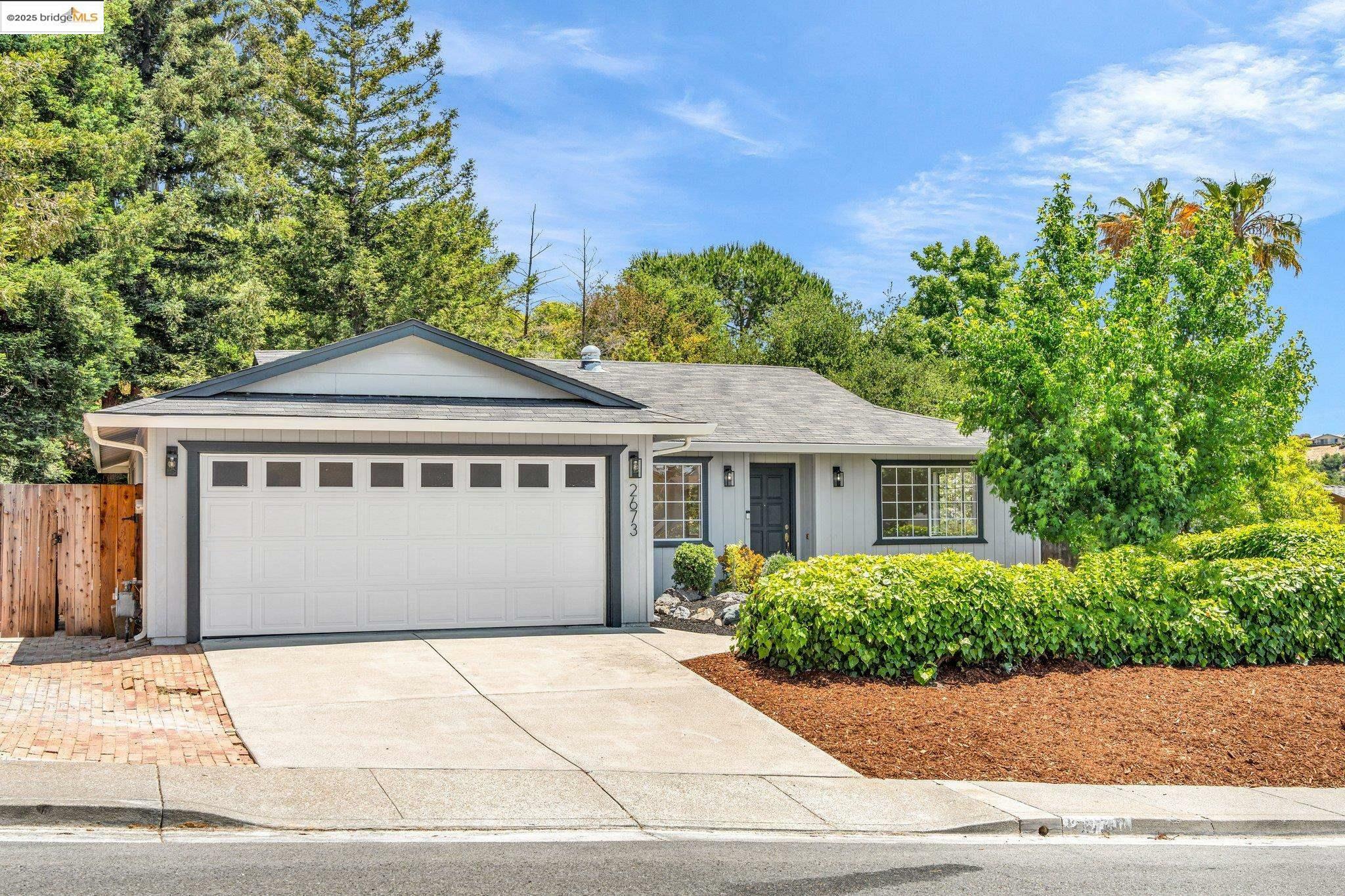 Property Photo: 2673 Mendocino CA 94564