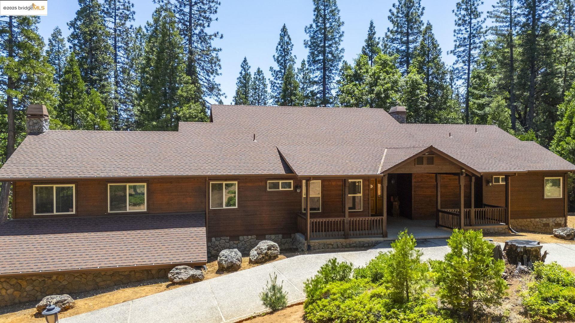Property Photo: 19965 Forest Vista Rd CA 95383
