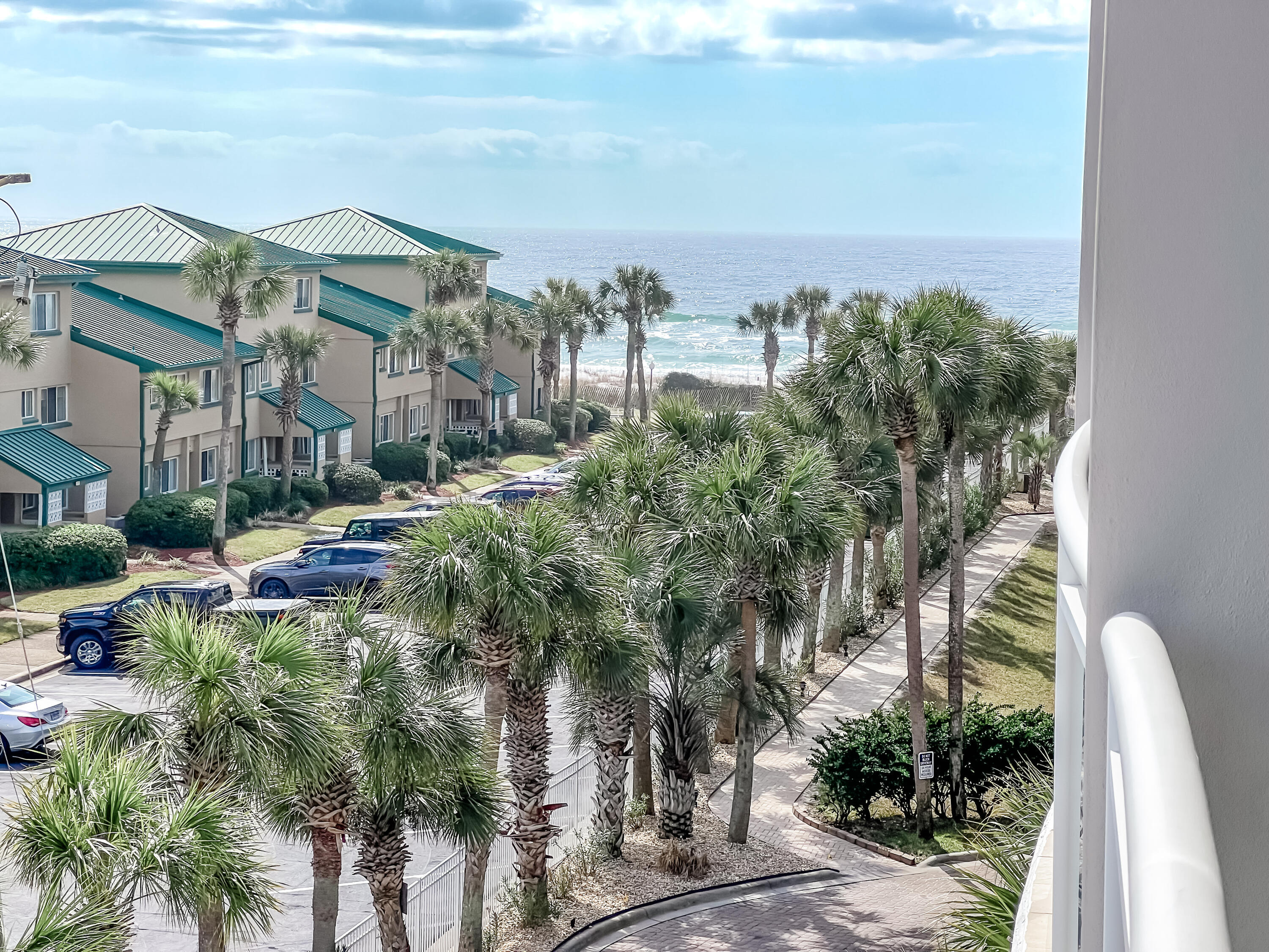 Property Photo: 1517 Miracle Strip Parkway 403 FL 32548