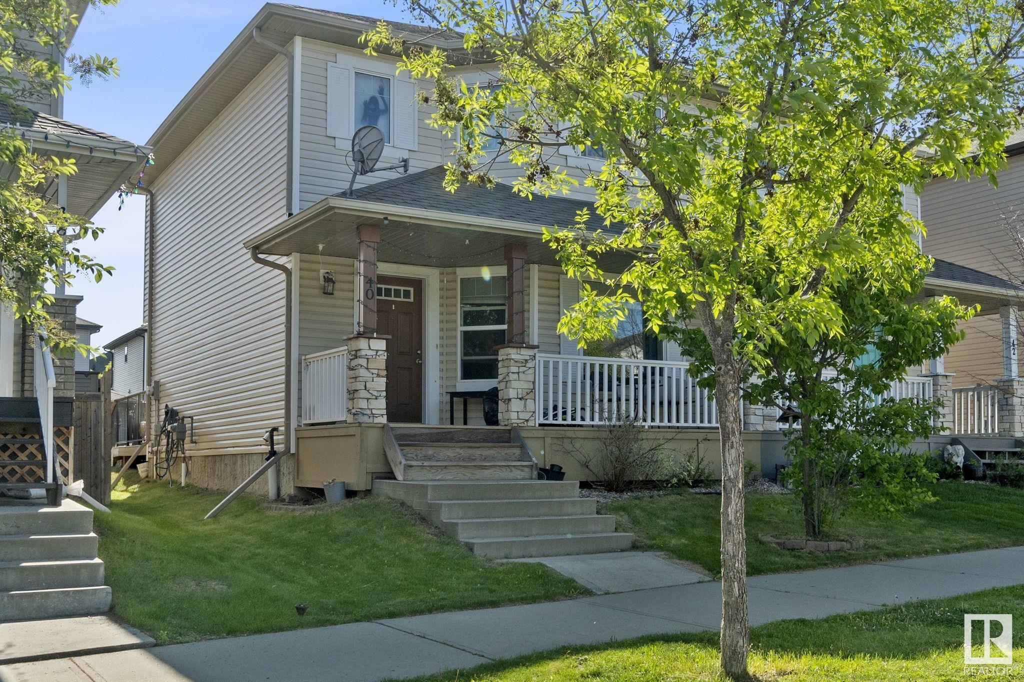 Property Photo:  40 Vivian Way  AB T7X 0B6 