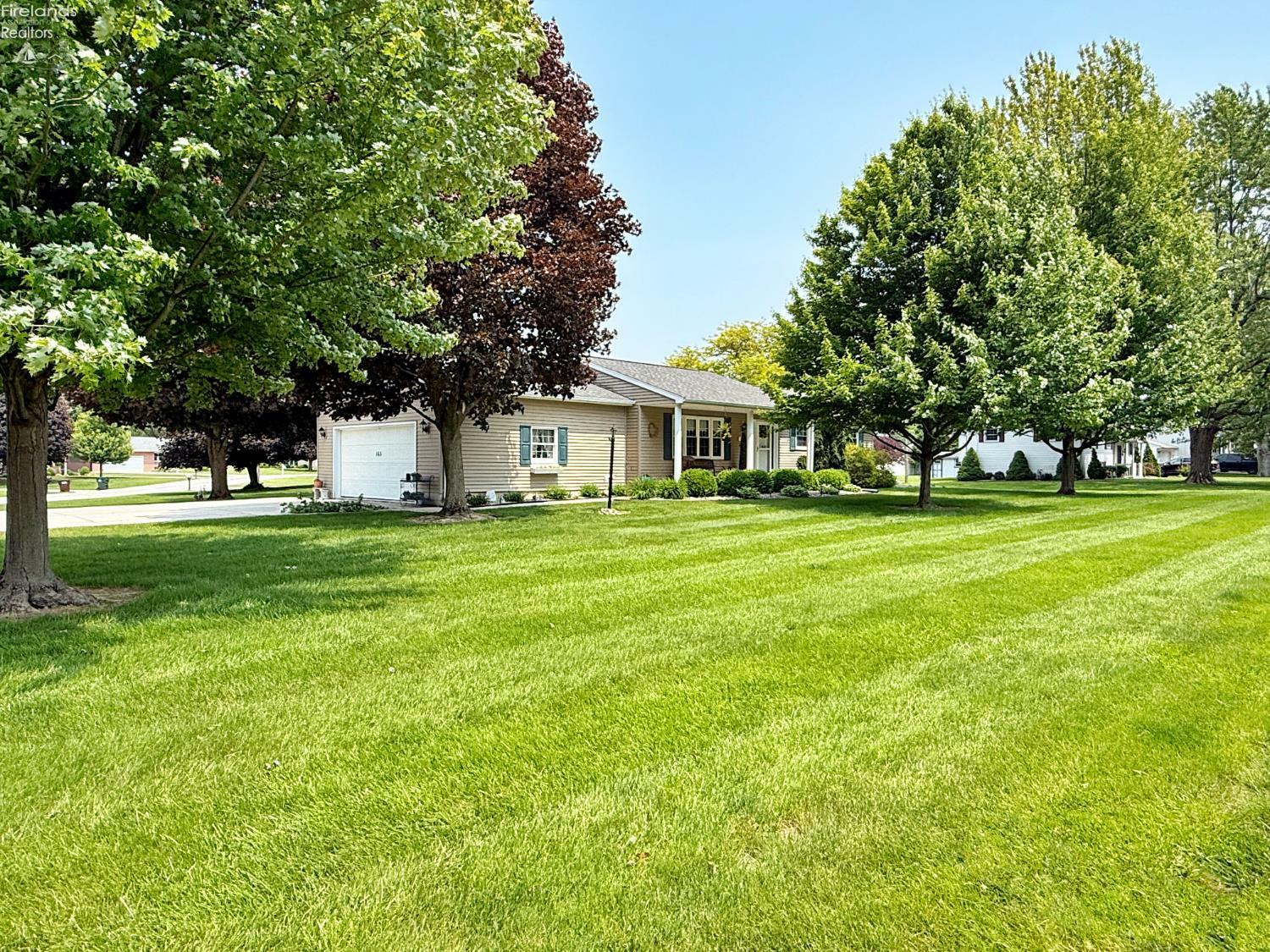 Property Photo: 165 Hillcrest Drive OH 44883