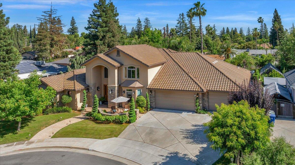 2707 W Menlo Avenue  Fresno CA 93711 photo