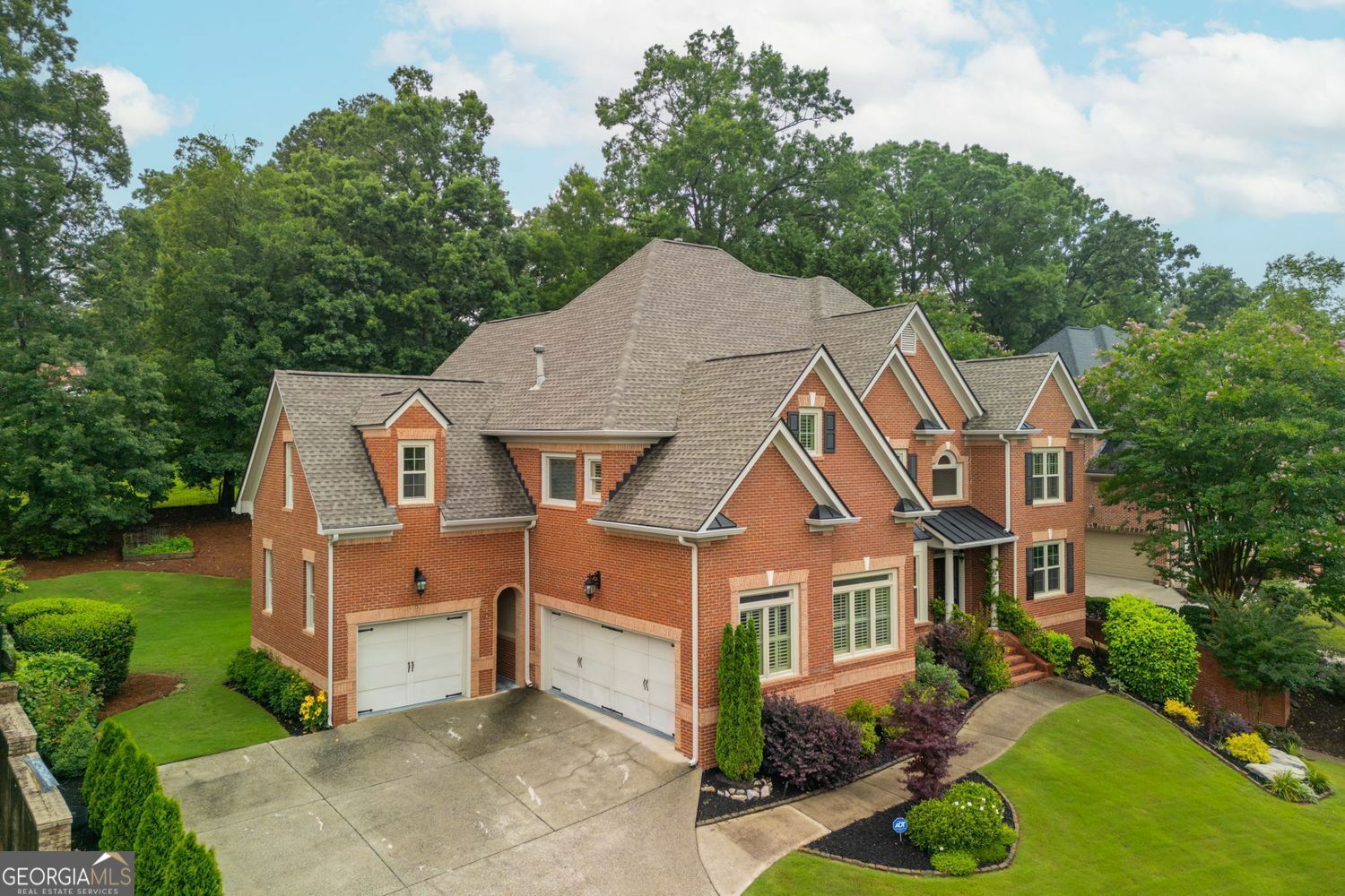 Property Photo: 2688 Hidden Falls Drive NE GA 30519