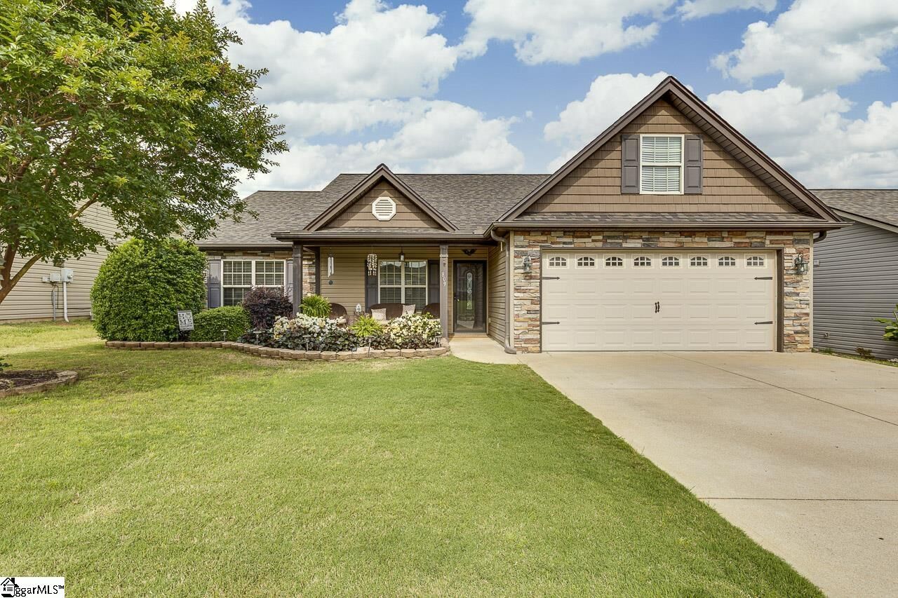 Property Photo:  809 Dove Creek Court  SC 29316 