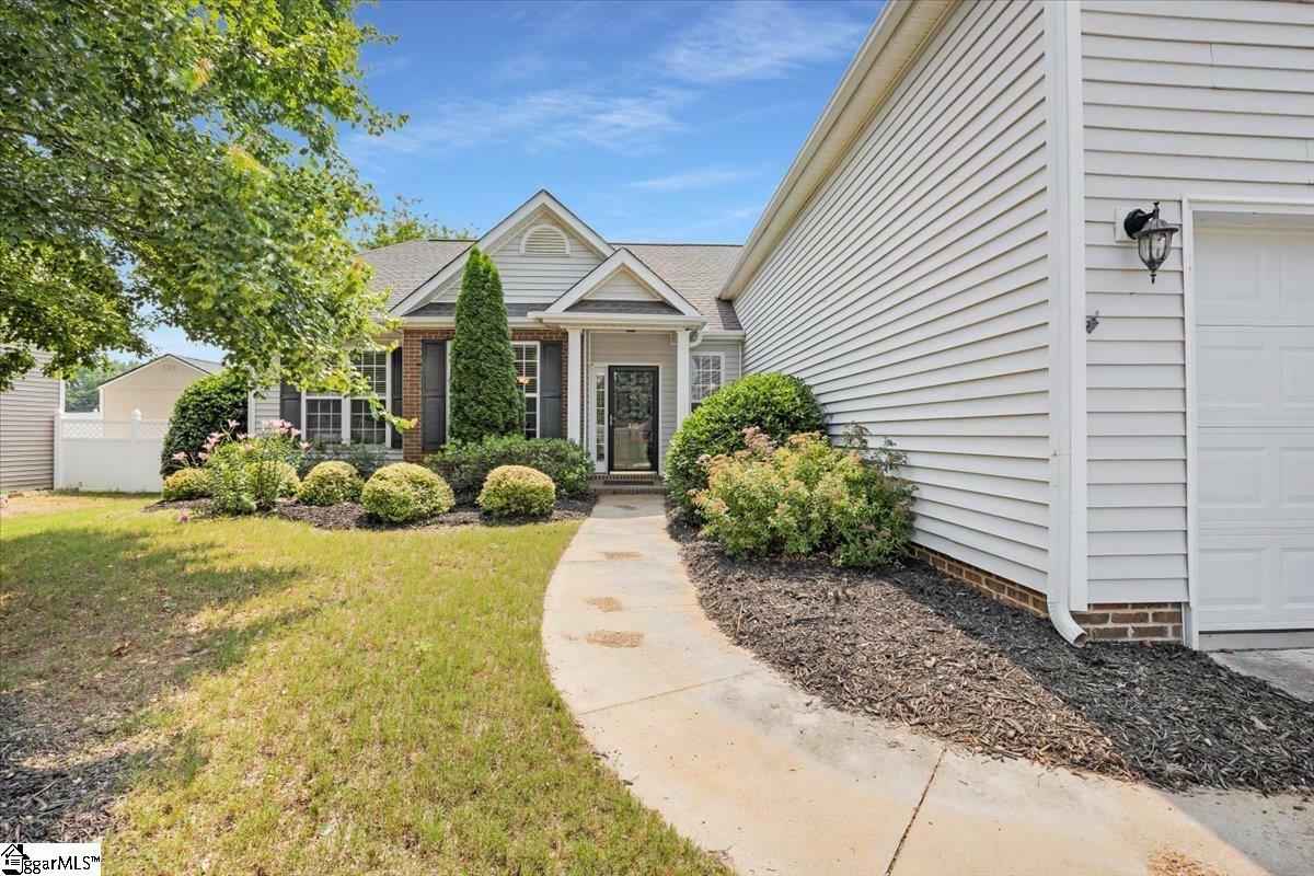 Property Photo: 415 Plamondon Drive SC 29680