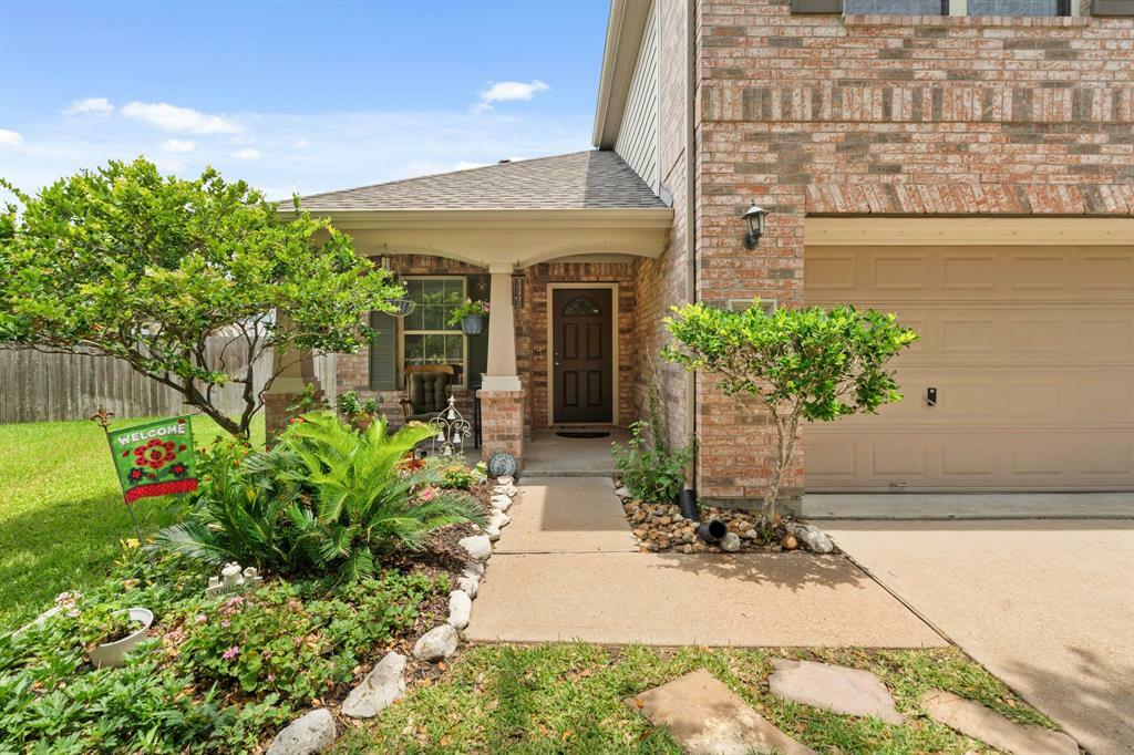 Property Photo: 9226 Birch Springs Drive TX 77095