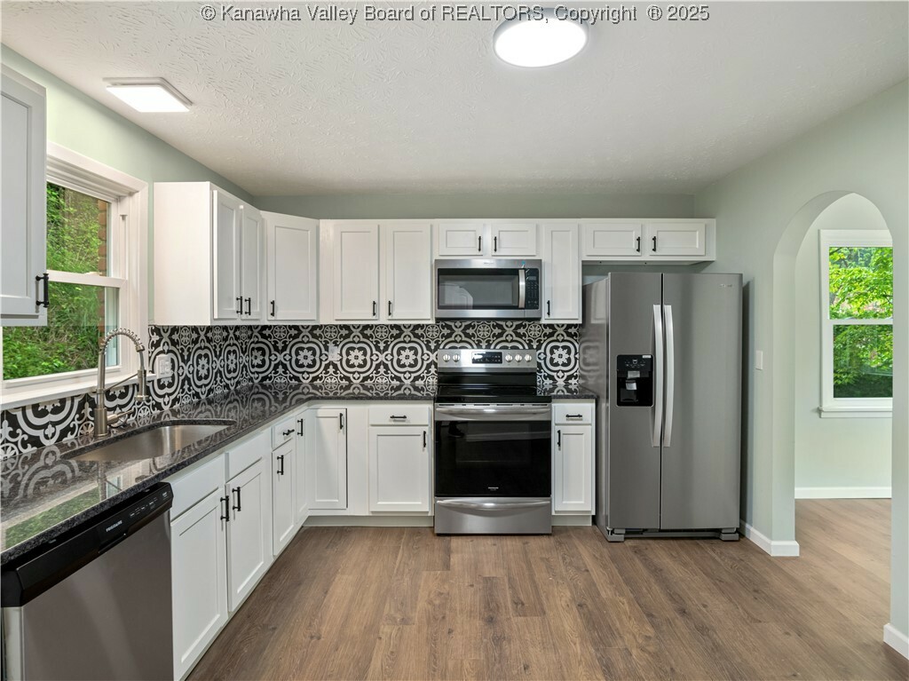 Property Photo: 1255 Park Avenue WV 25302