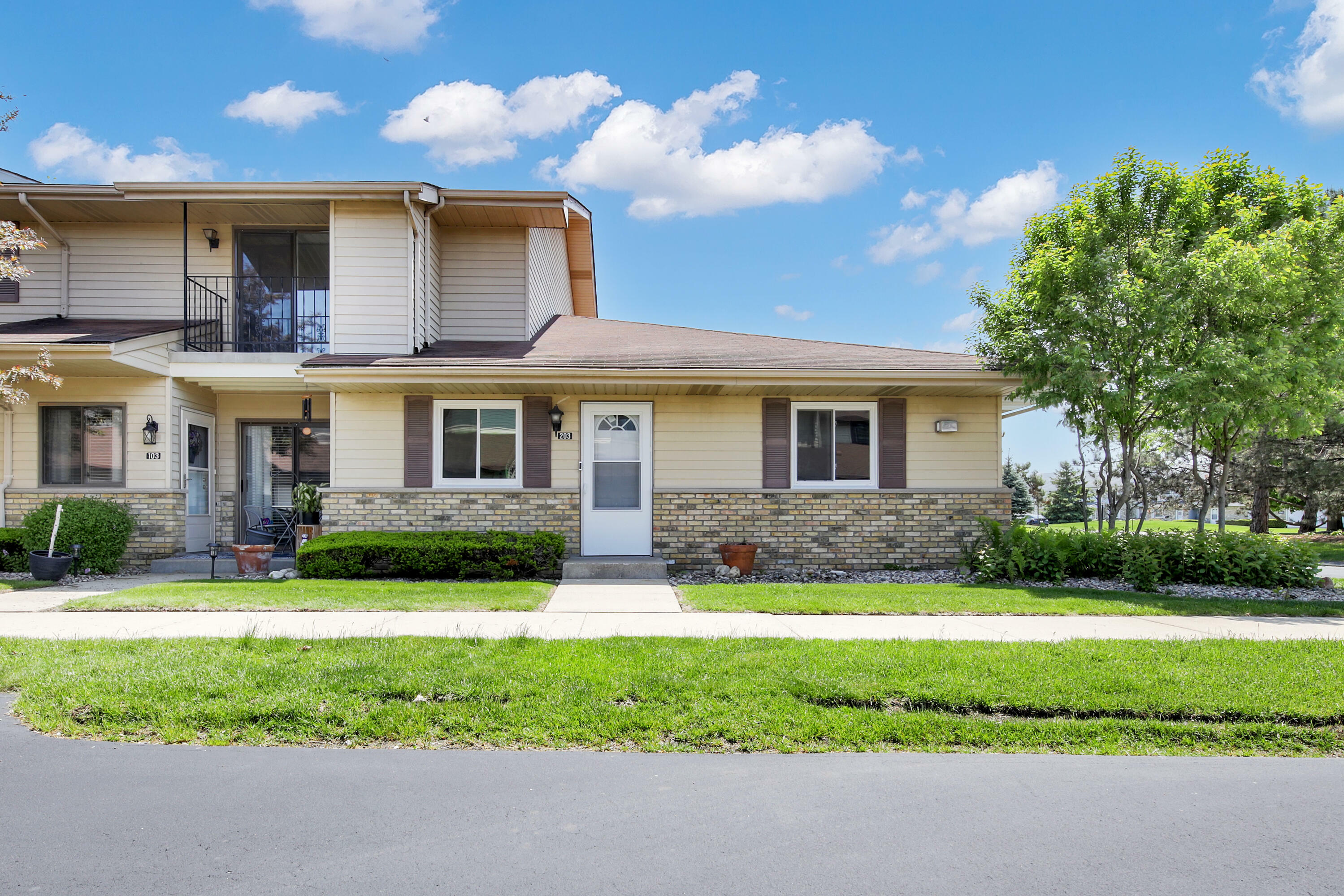 Property Photo: 7140 Mariner Dr 203 WI 53406