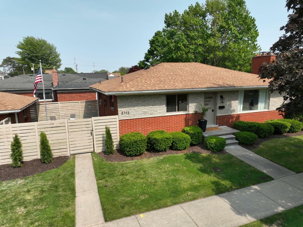2113 12th Street  Wyandotte MI 48192 photo