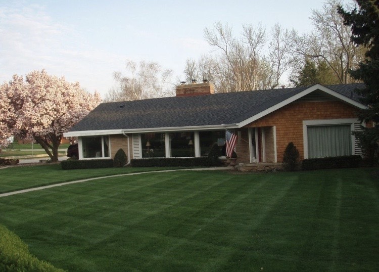Property Photo:  22 Greencroft Drive  IL 61821 