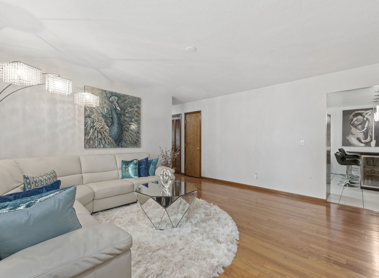 Property Photo: 28 Old Farm South Court IL 60915
